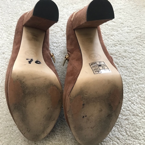 Michael Korus suede booties! Worn once! - Picture 2 of 5